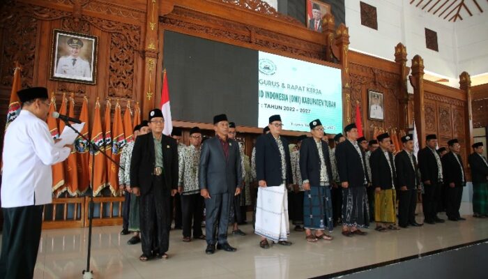 dewan pengurus masjid