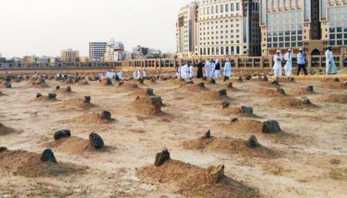 Makam Baqi" di Madinah