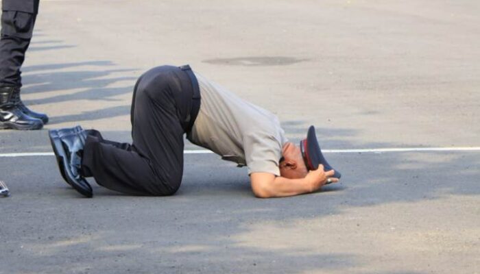 Anggota Polres Tuban