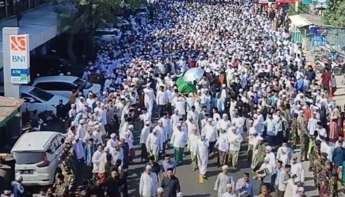 pemakaman Kiai Munif