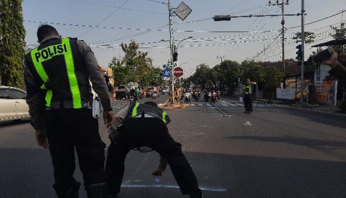 Kecelakaan bu guru di Tuban
