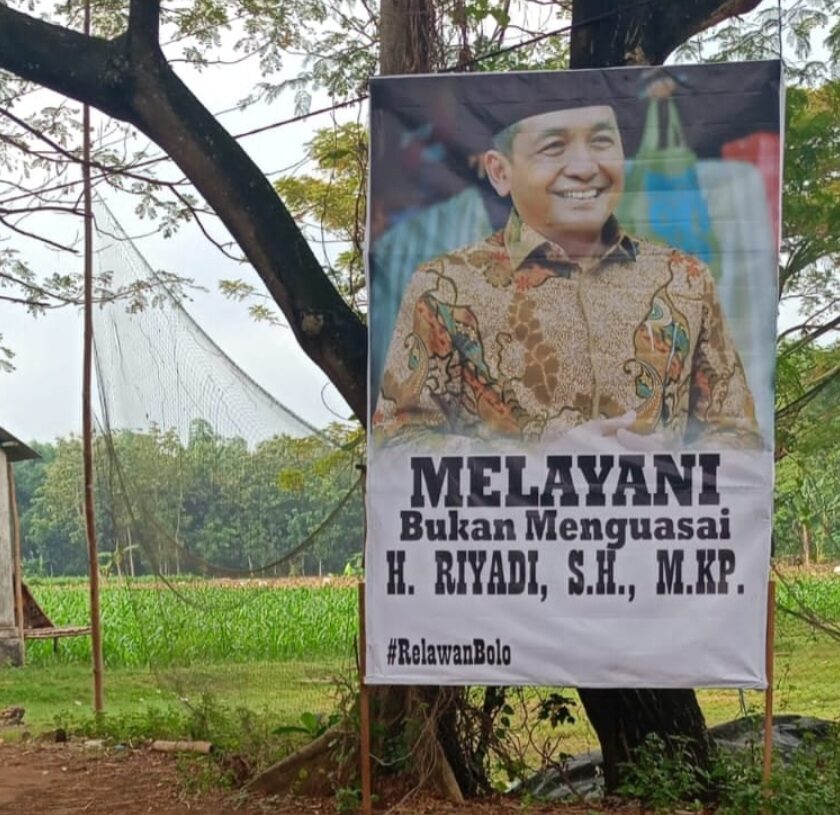 Baliho Riyadi