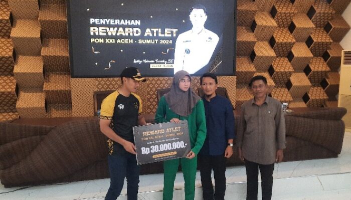 Penyerahan bonus atlet