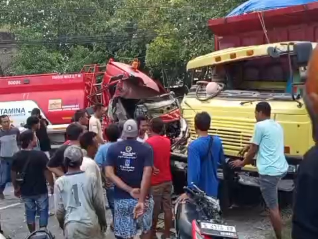 Kecelakaan truk Pertamina